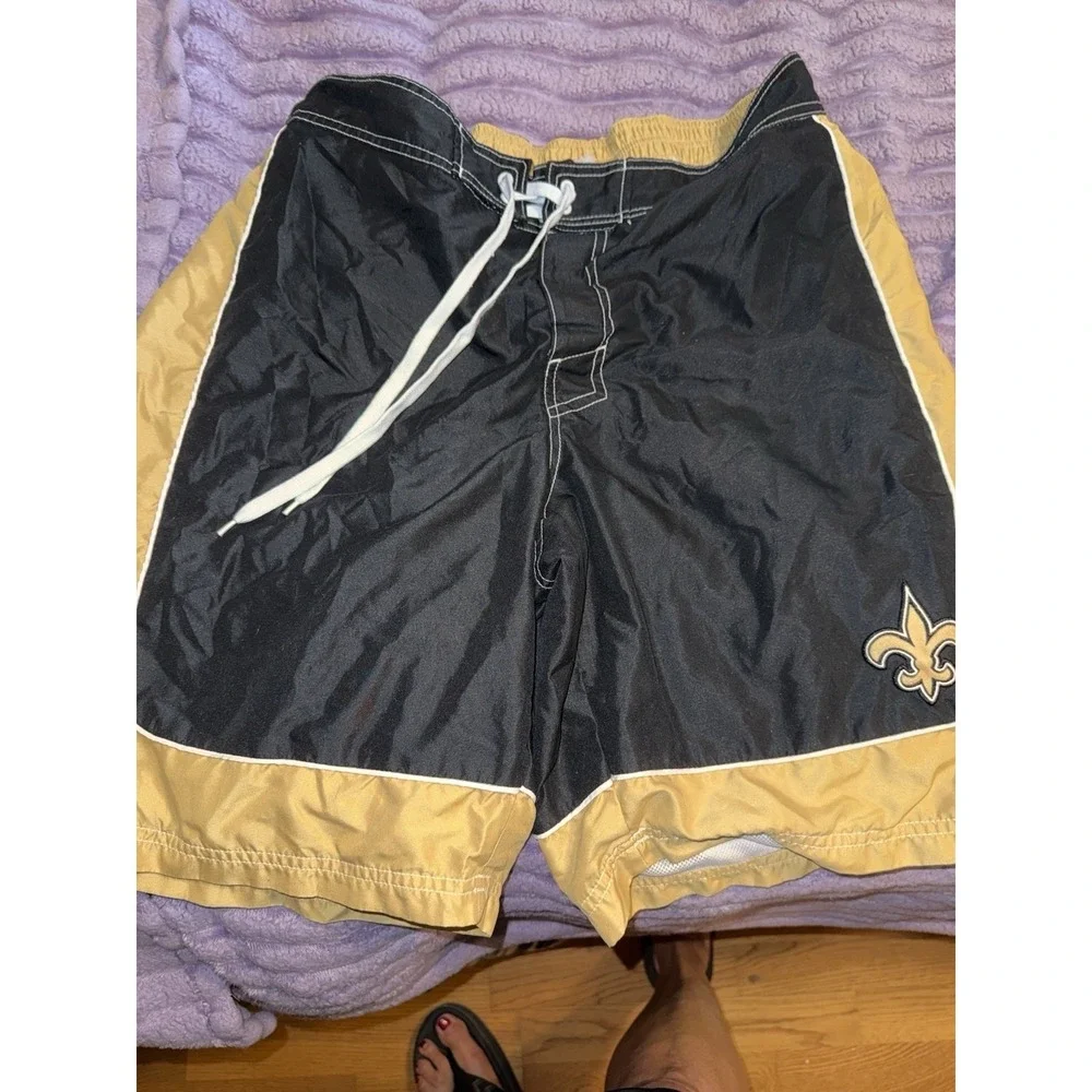 NFL Team Apparel New Orleans Saints Black/Gold Mesh Lined Swim Trunks L